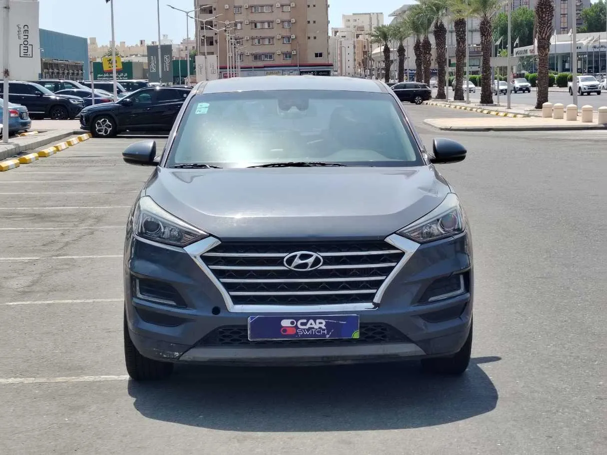 Car image 2