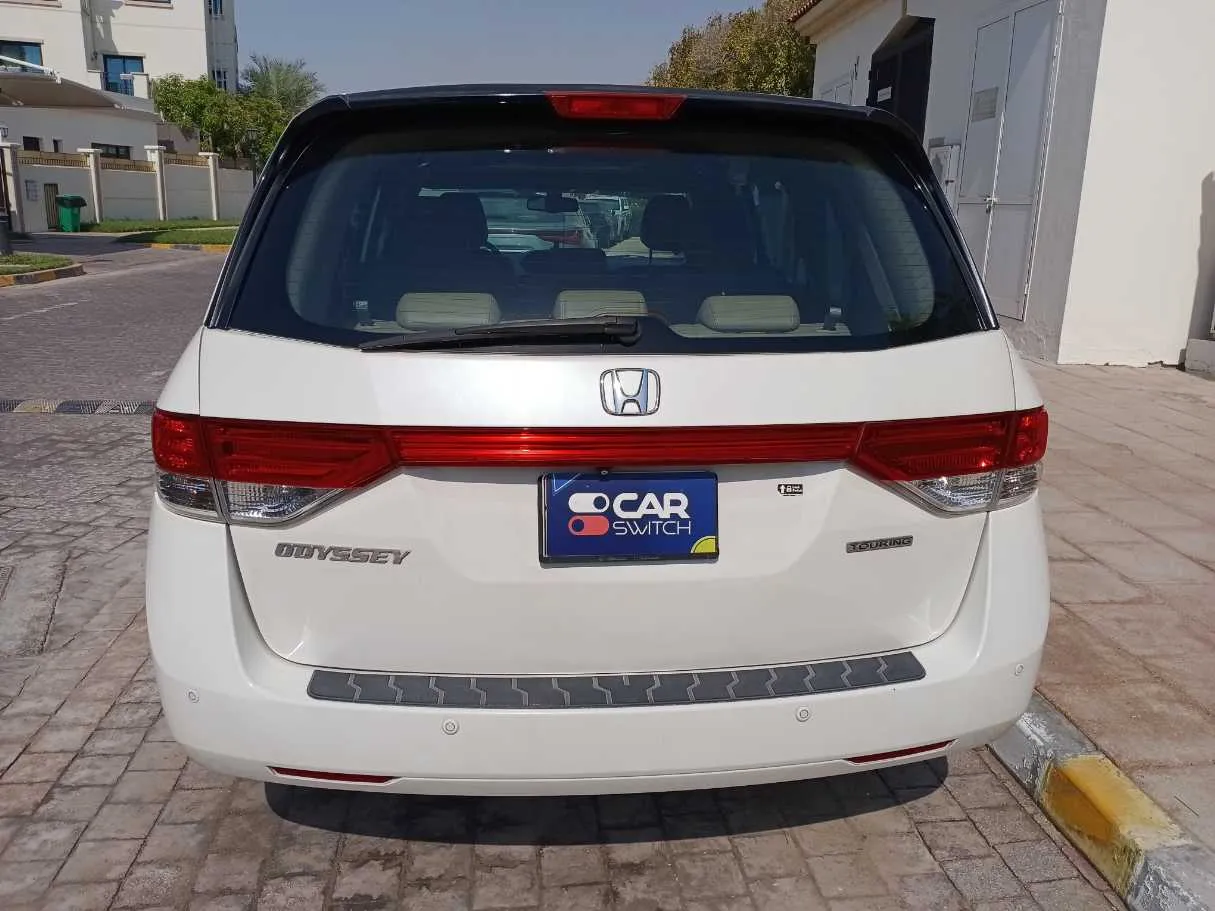 Car image 6