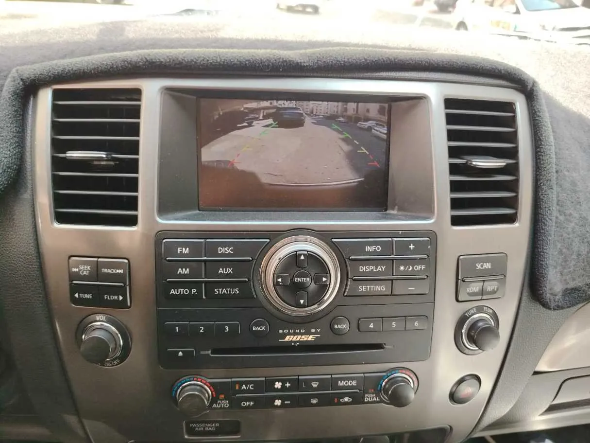 Car image 26