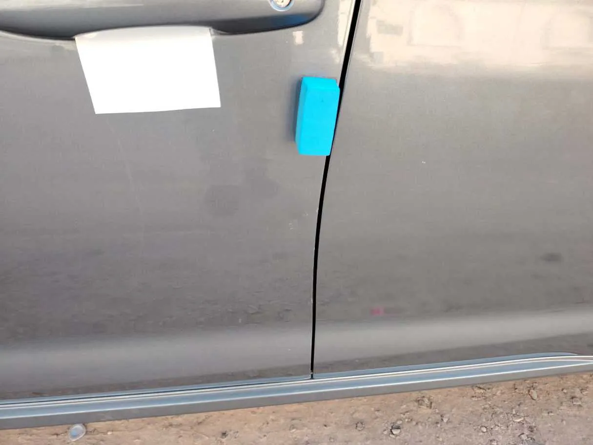 Car image 40