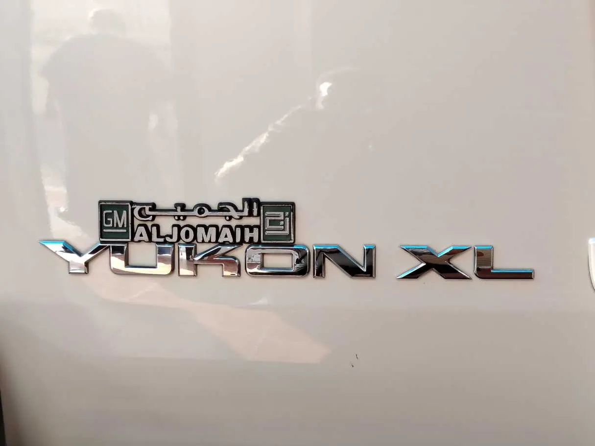 Car image 35