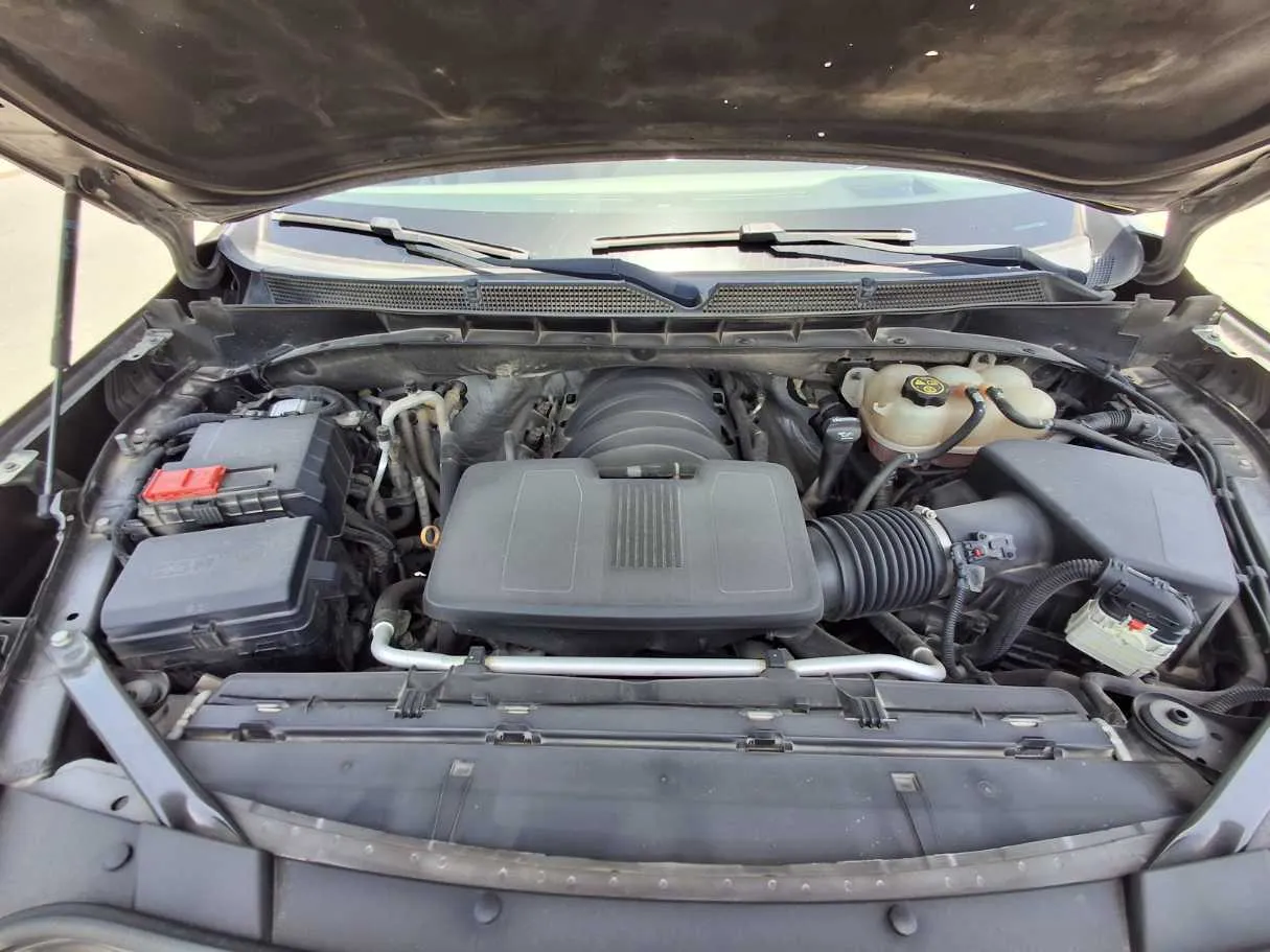 Car image 26
