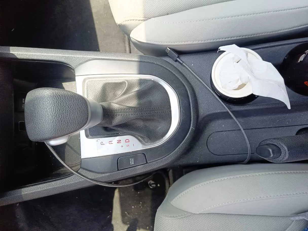 Car image 22