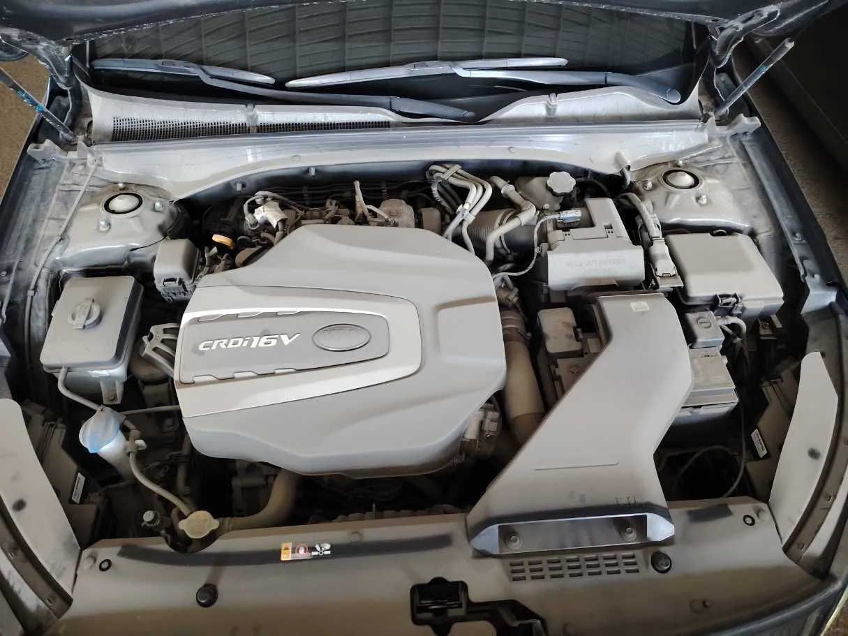 Car image 33