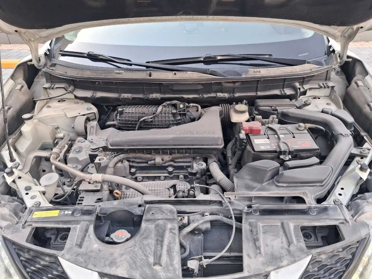 Car image 19