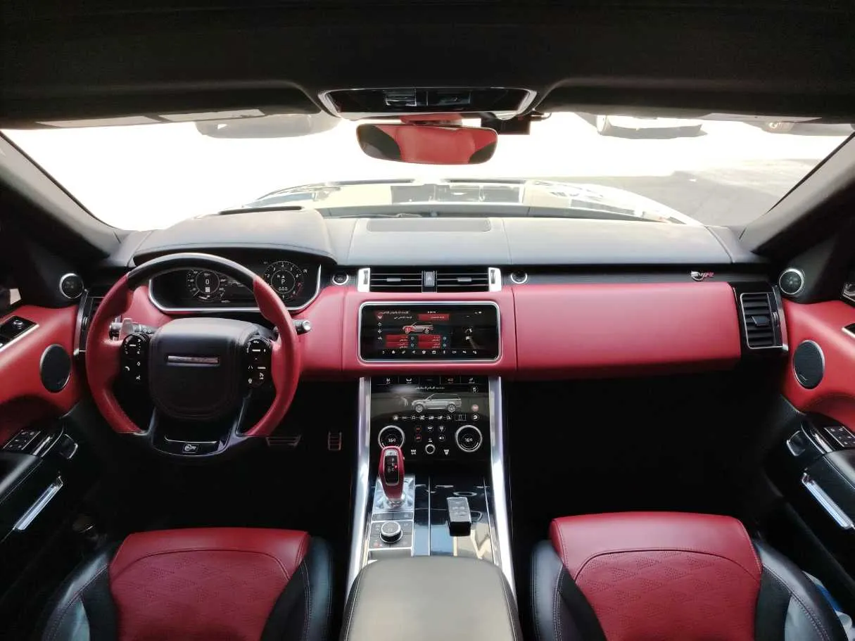 Car image 21