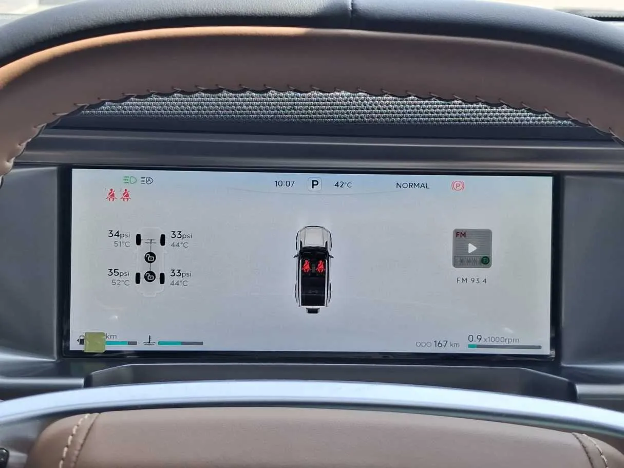 Car image 20