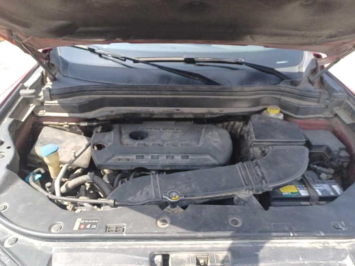 Car image 24