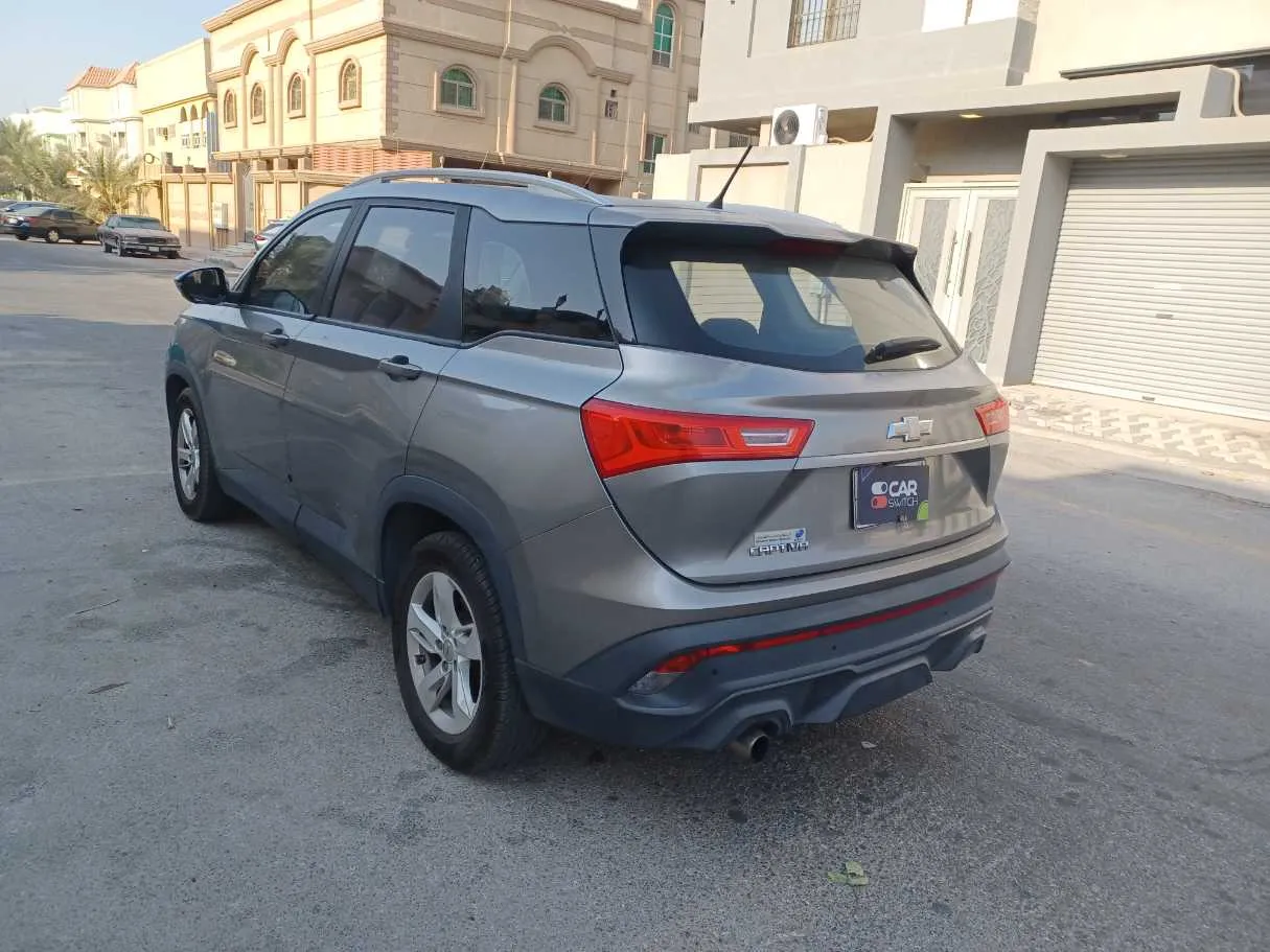 Car image 7