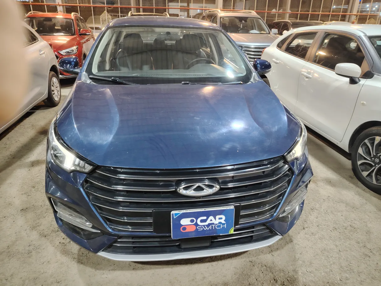 Car image 2