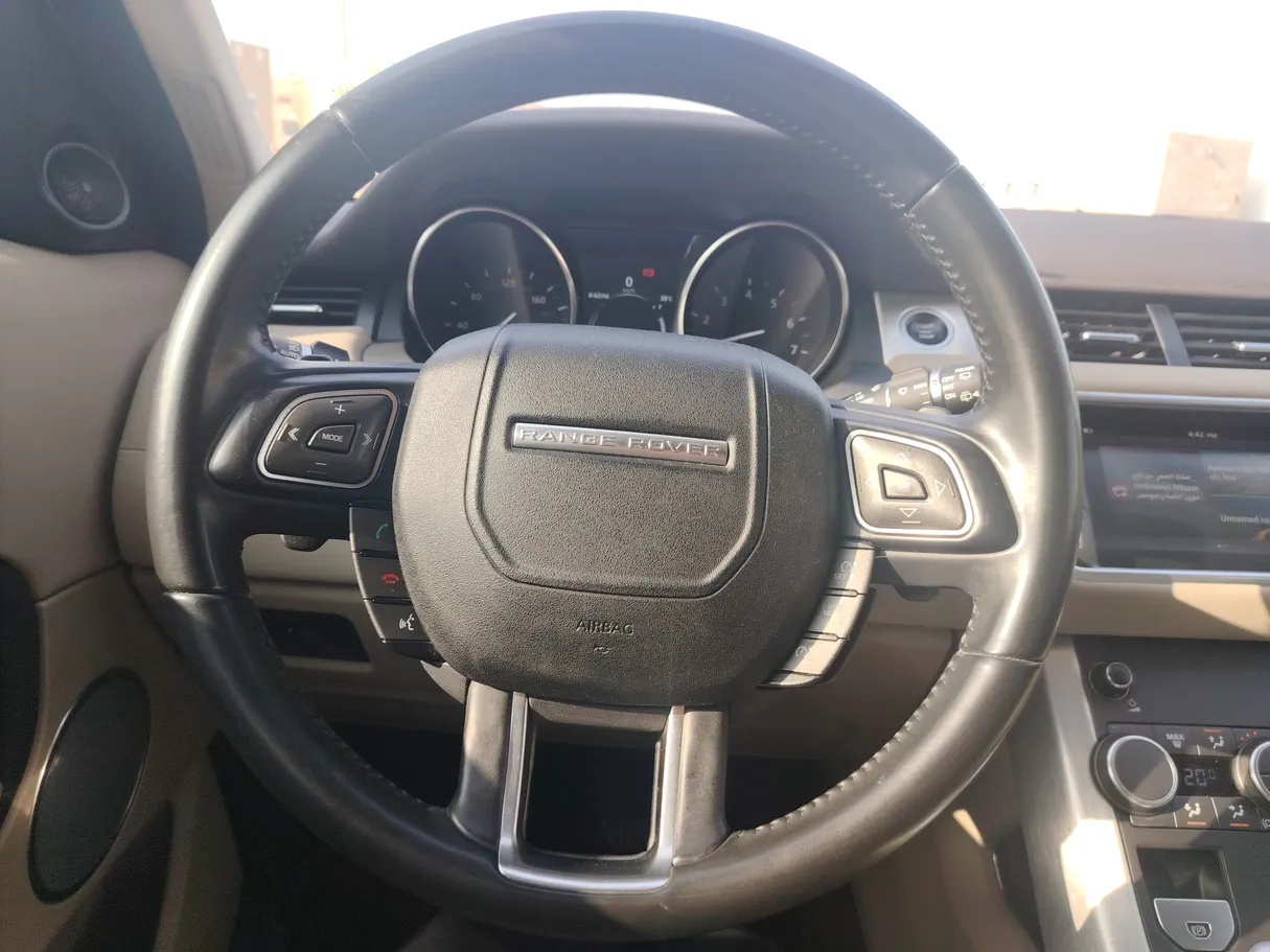 Car image 21