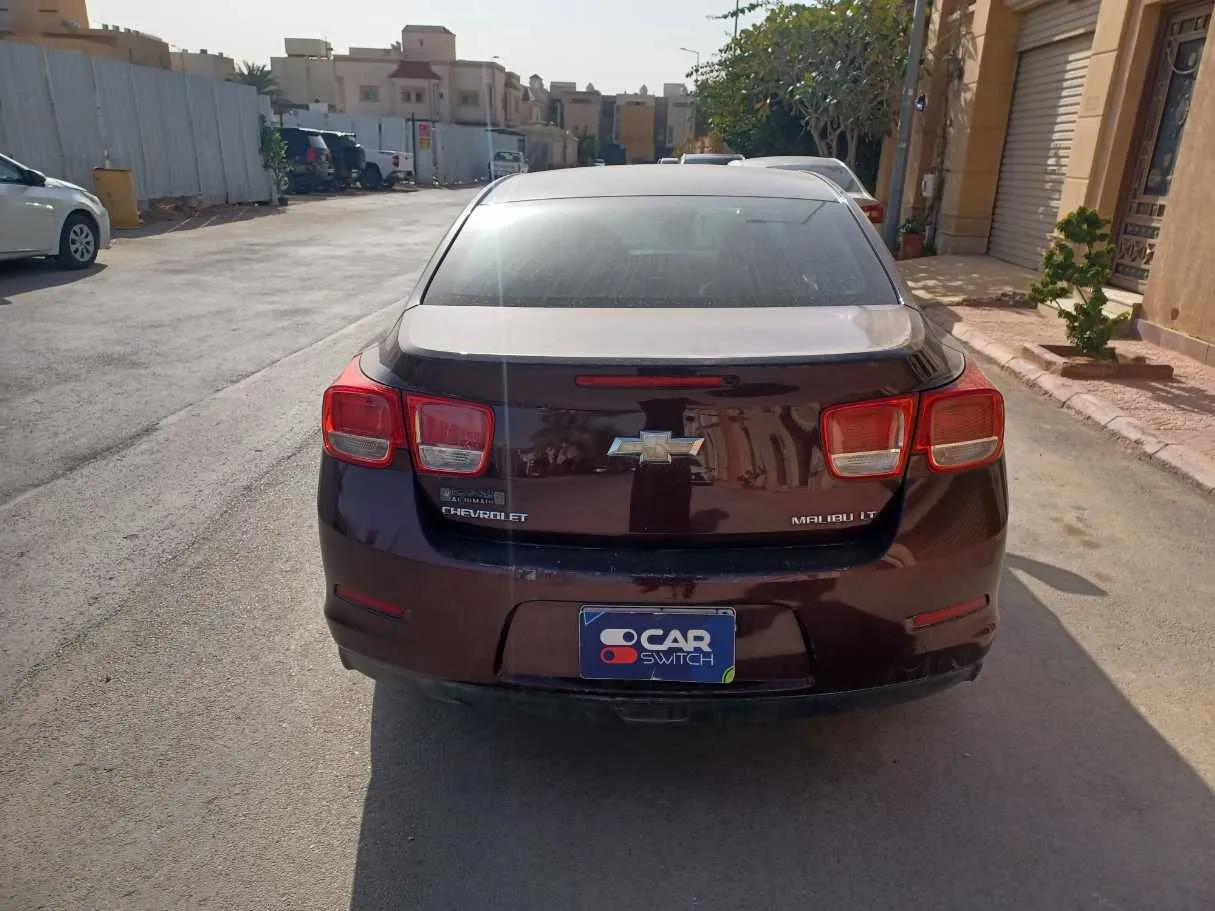 Car image 6