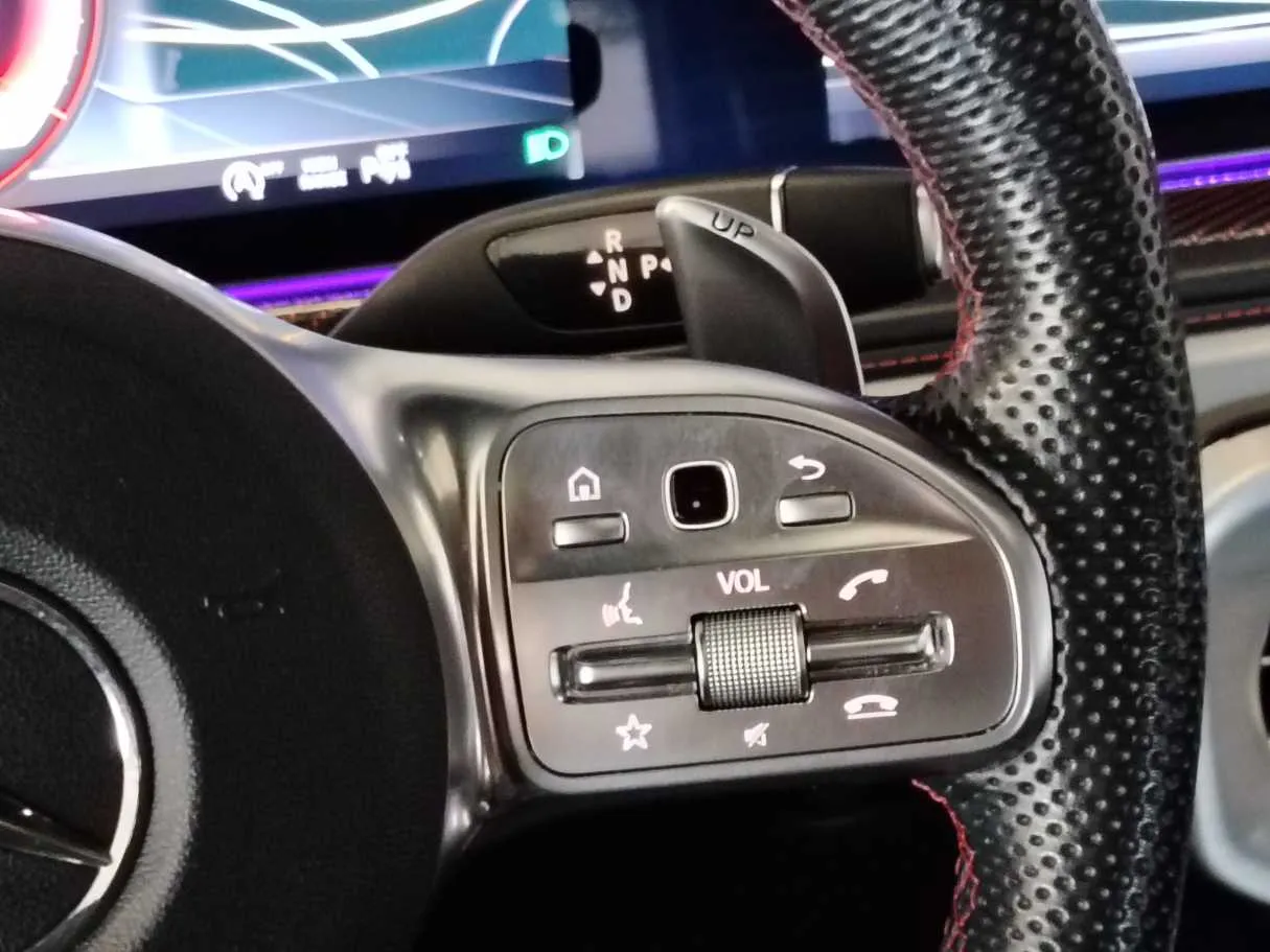 Car image 31