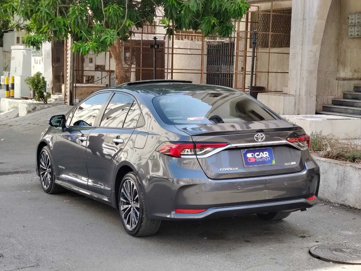 Car image 7