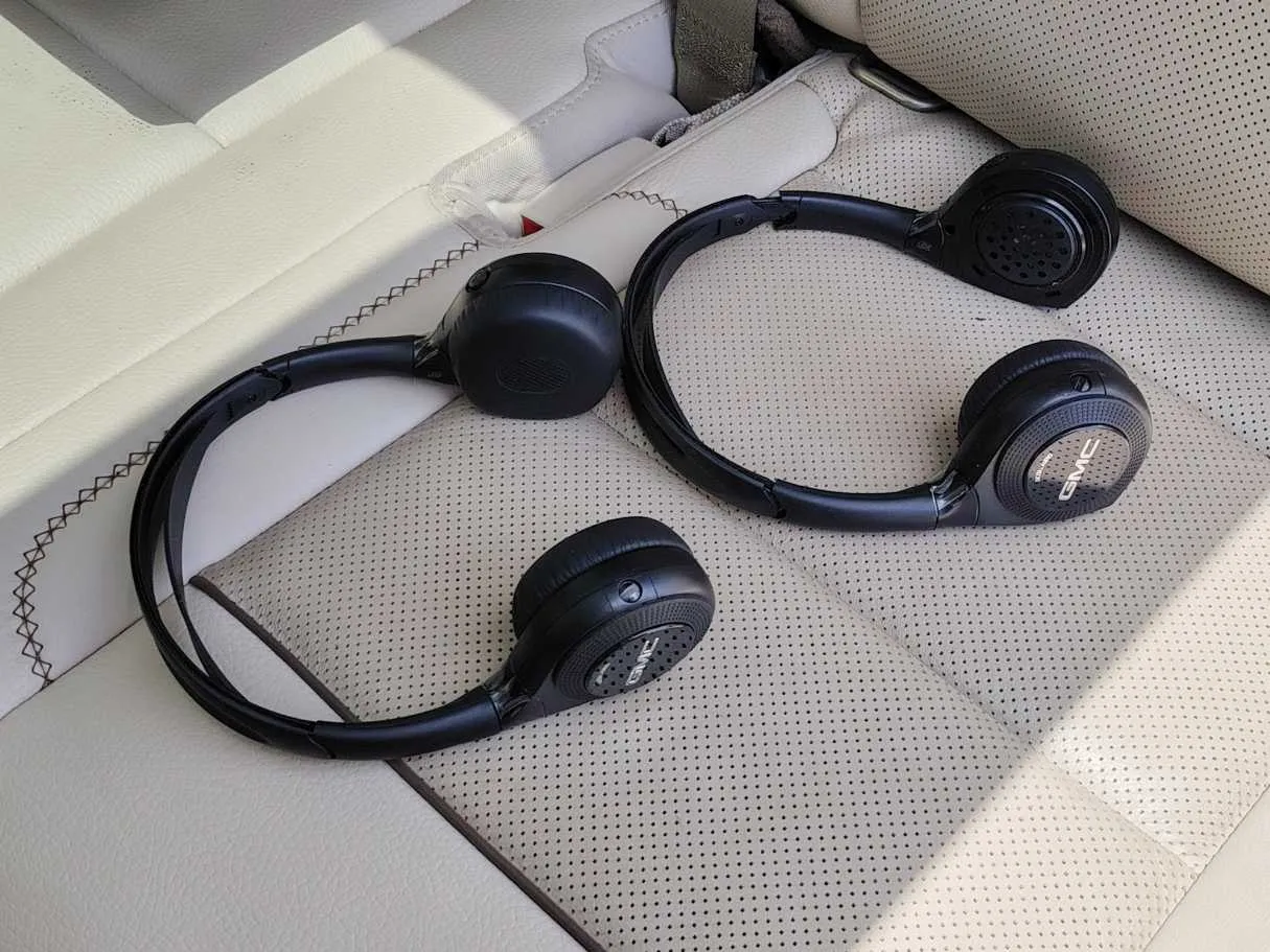 Car image 37