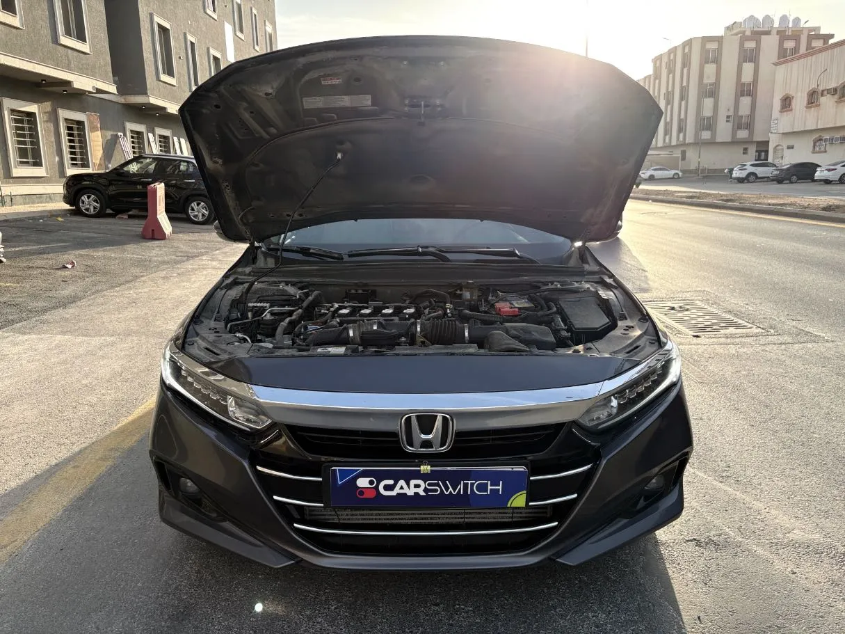 Car image 31