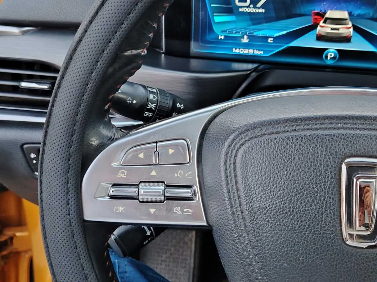 Car image 29