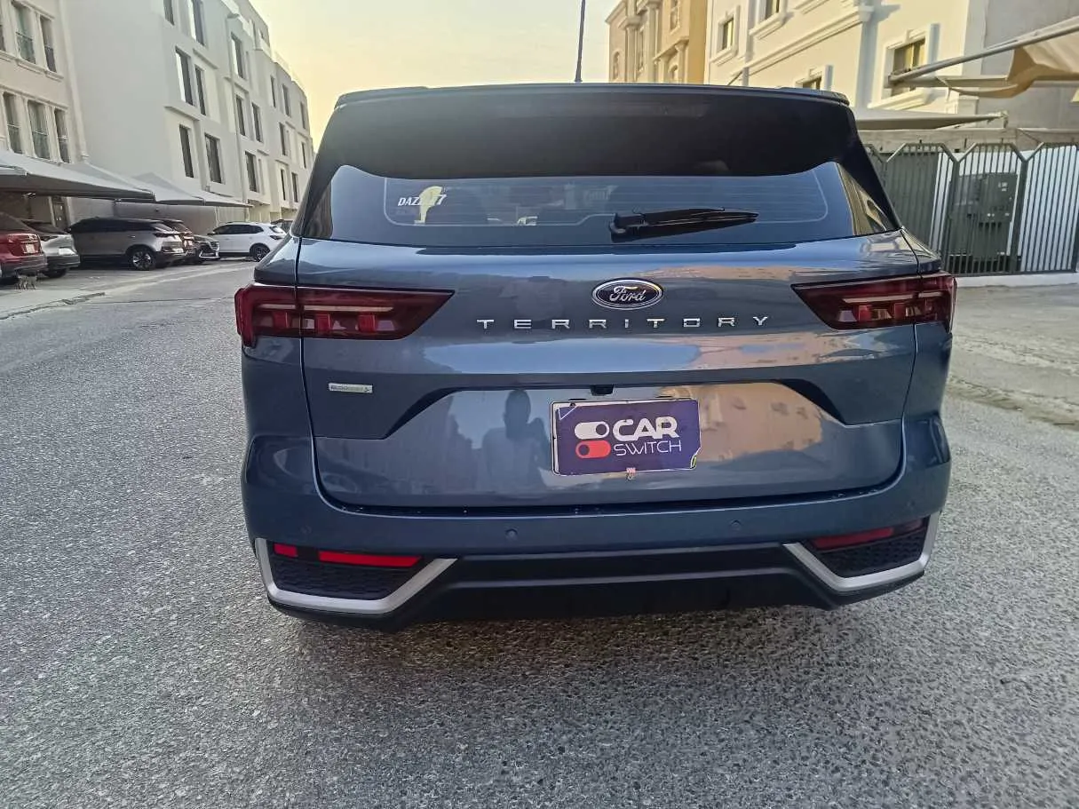 Car image 6