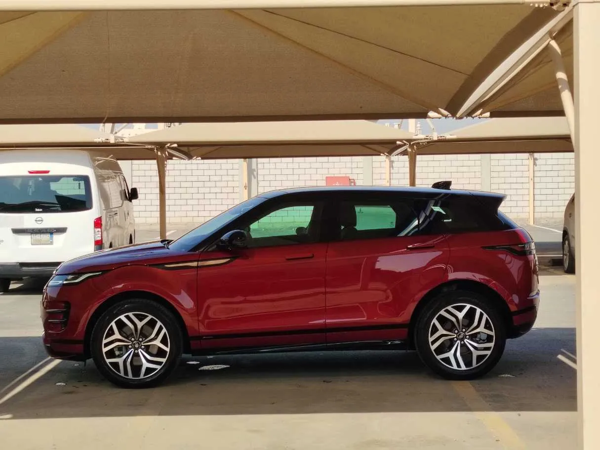 Car image 7