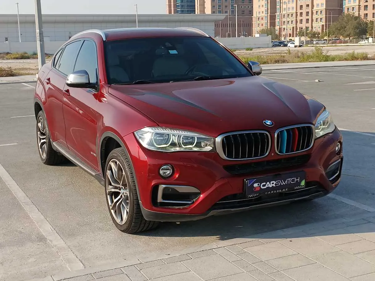 Car image 3