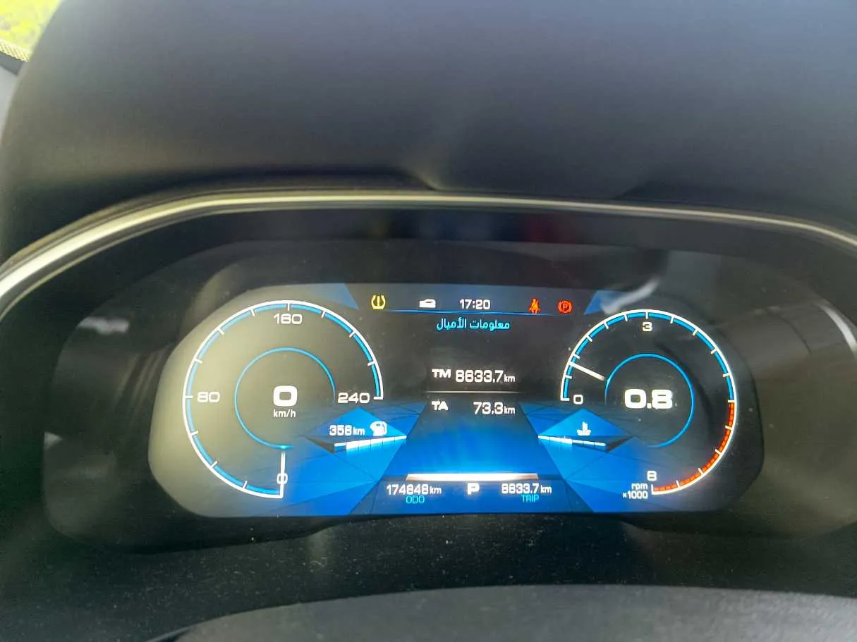Car image 28