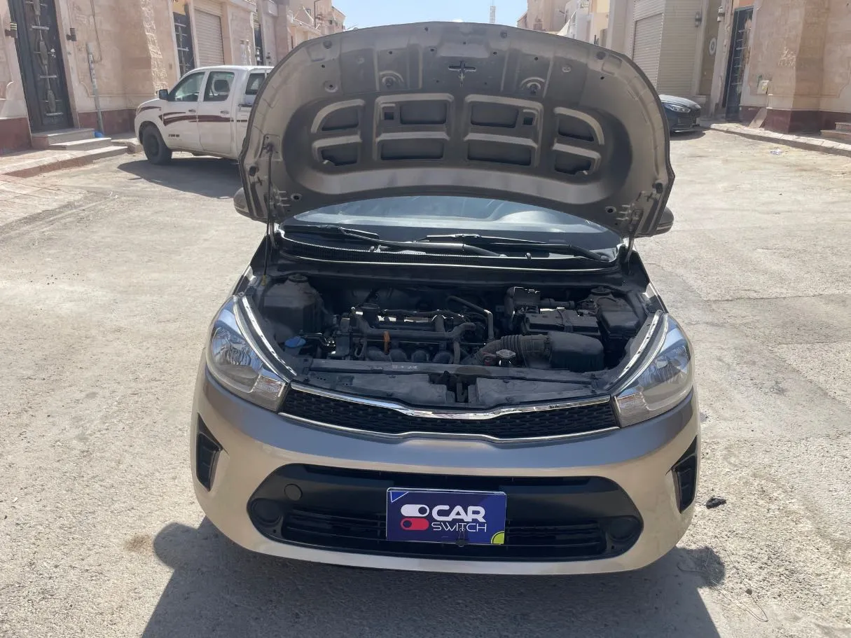 Car image 20