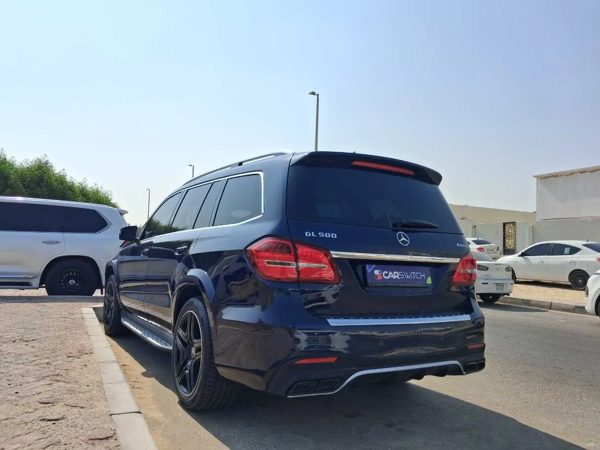 Car image 7