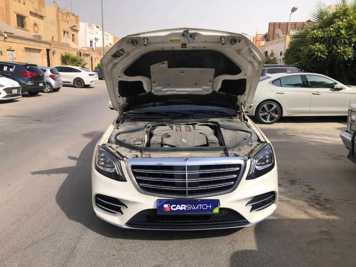 Car image 23