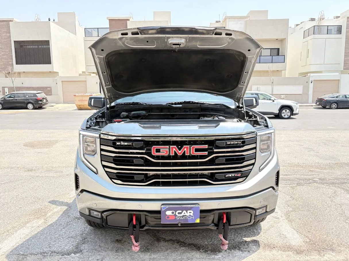 Car image 23