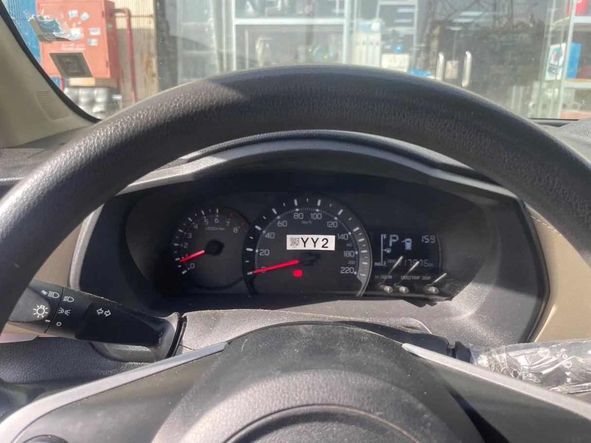 Car image 20