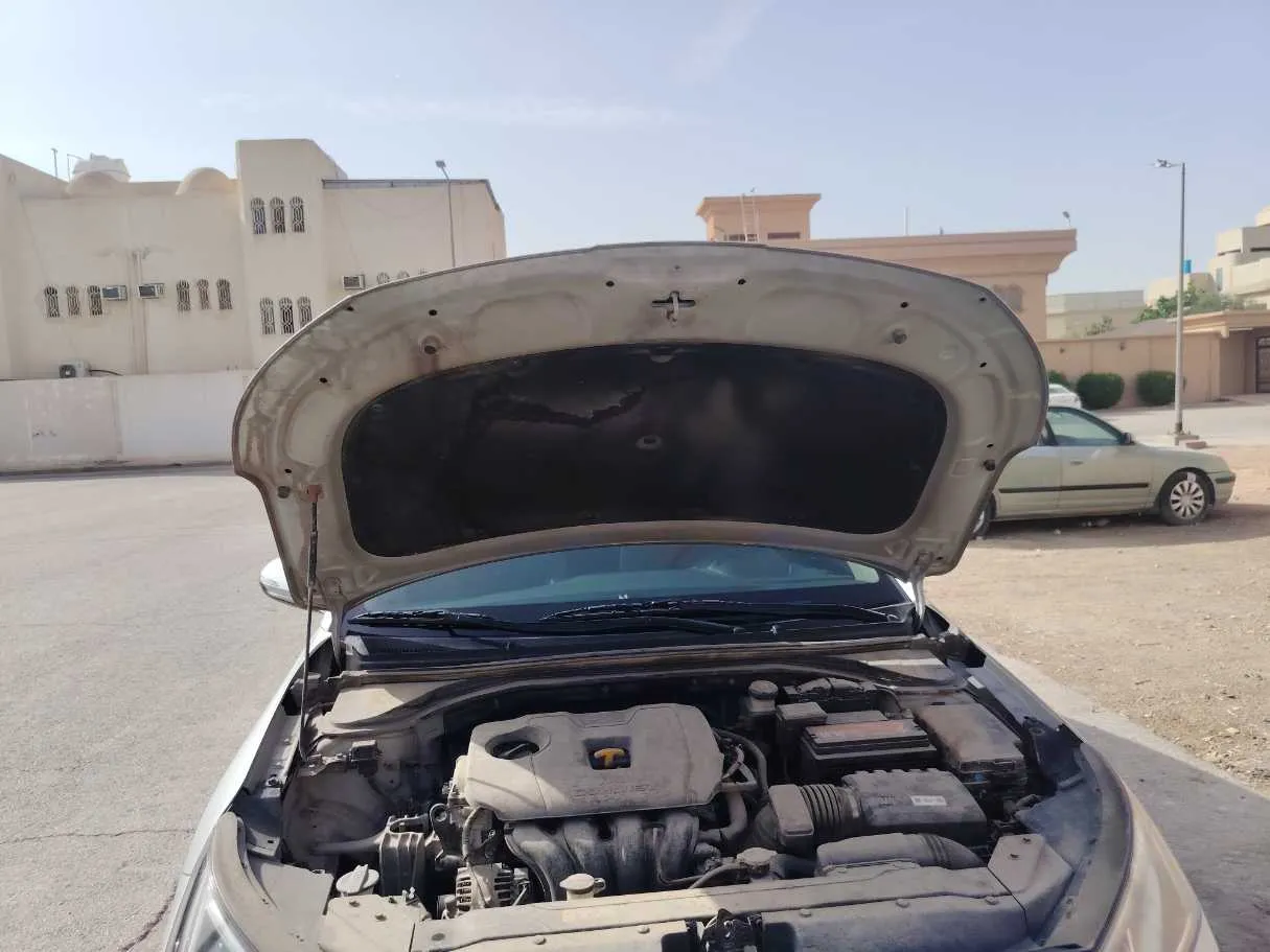 Car image 36