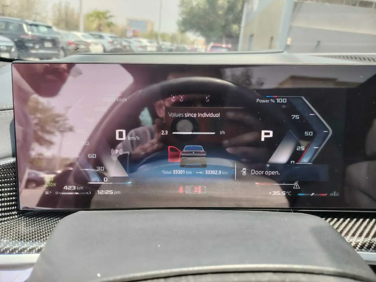 Car image 31