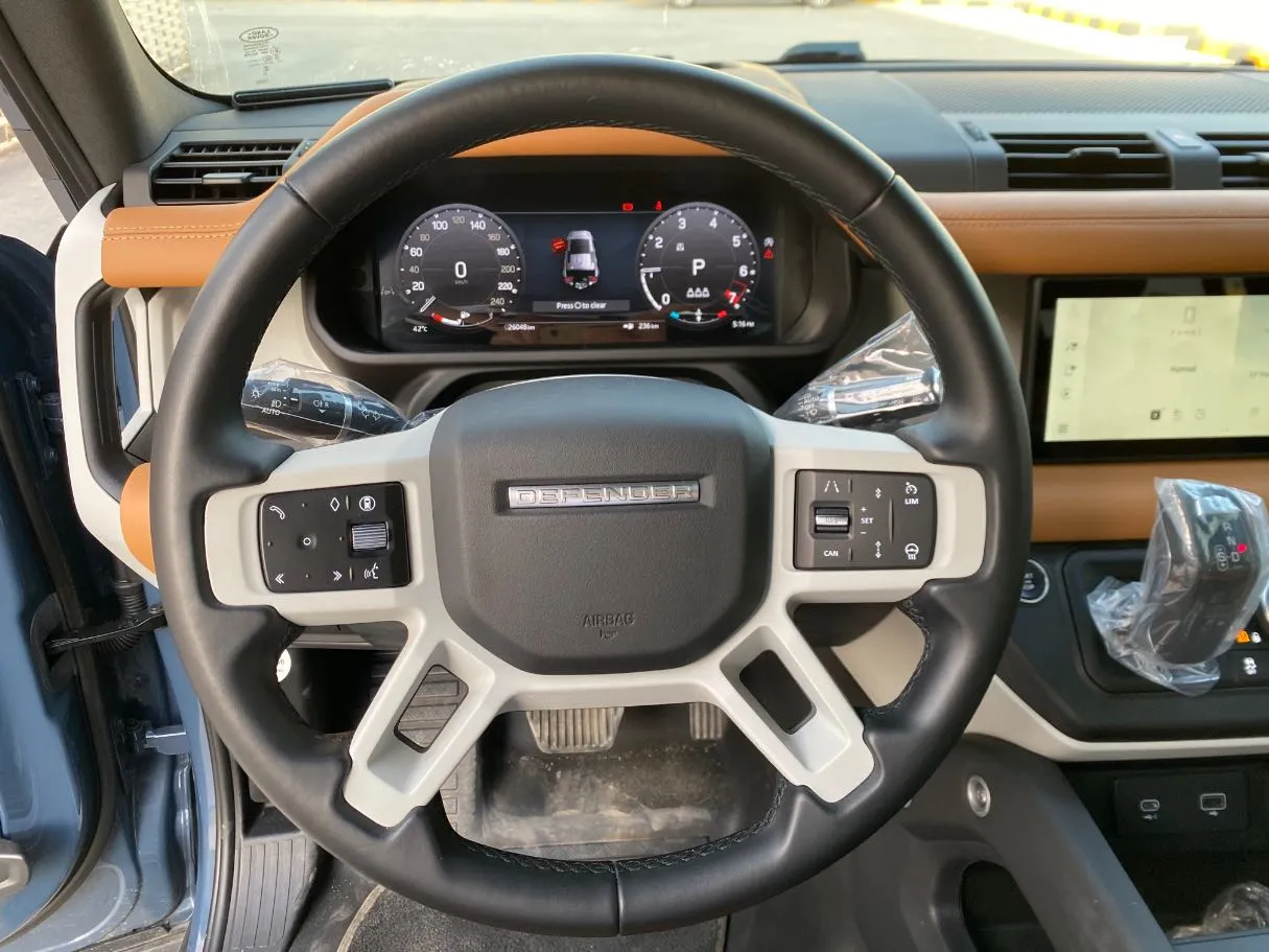 Car image 20