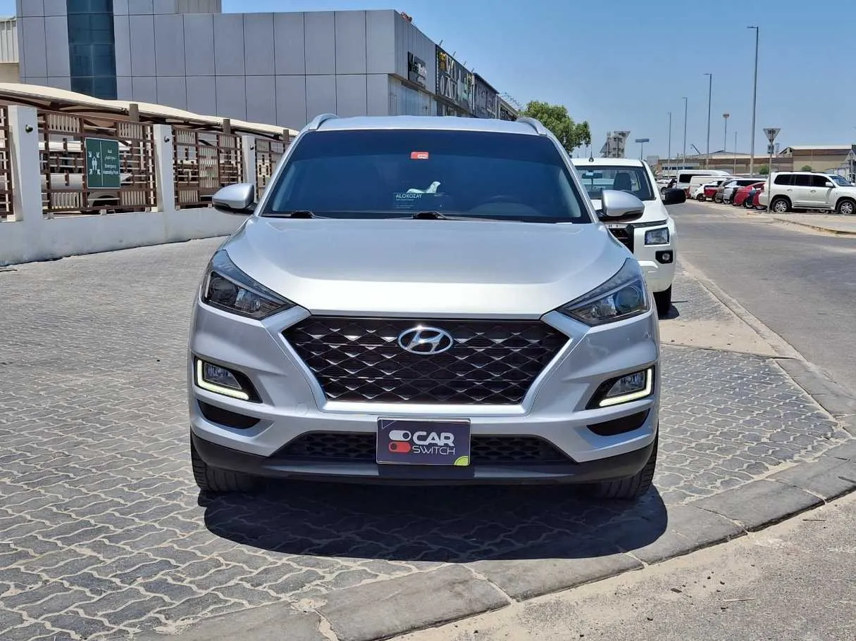 Car image 2