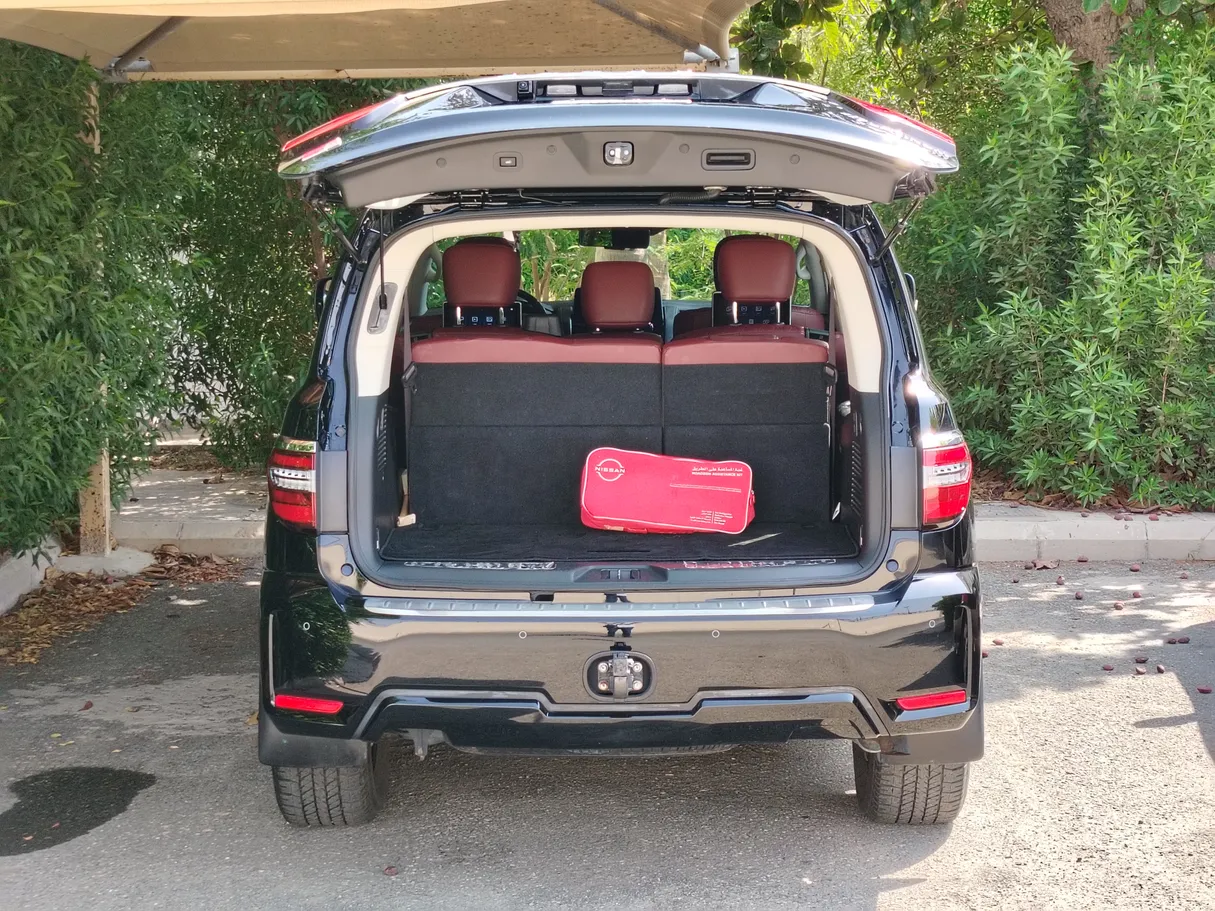 Car image 27