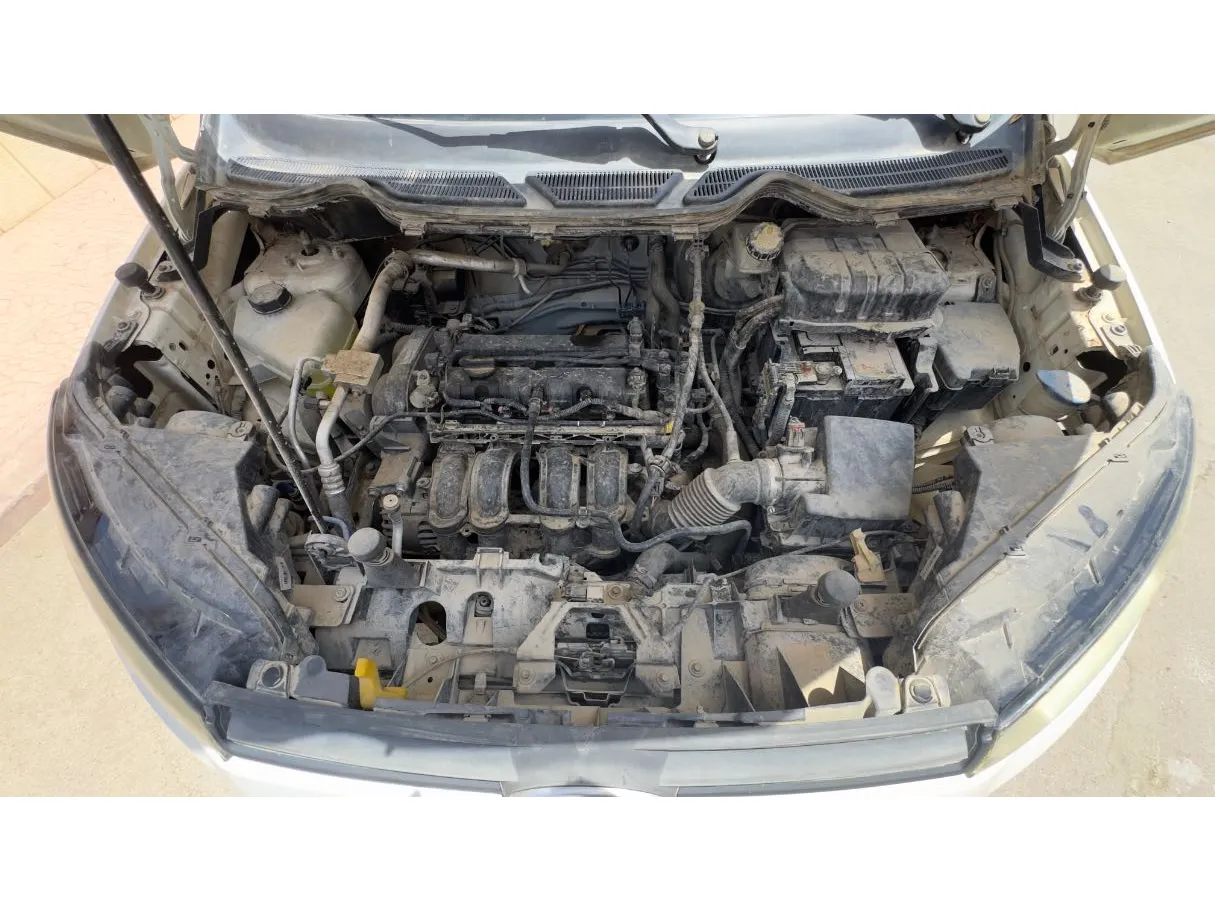 Car image 22