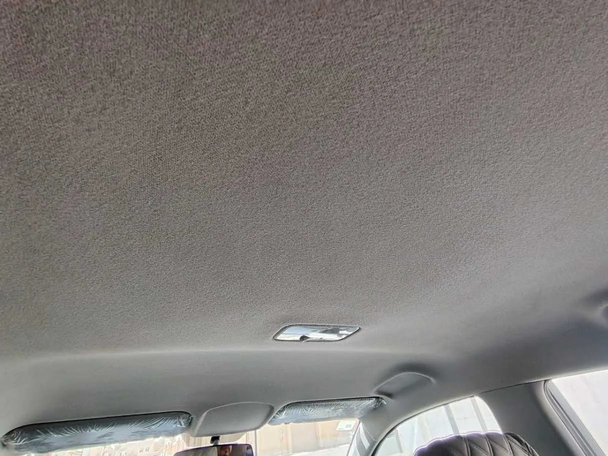 Car image 26