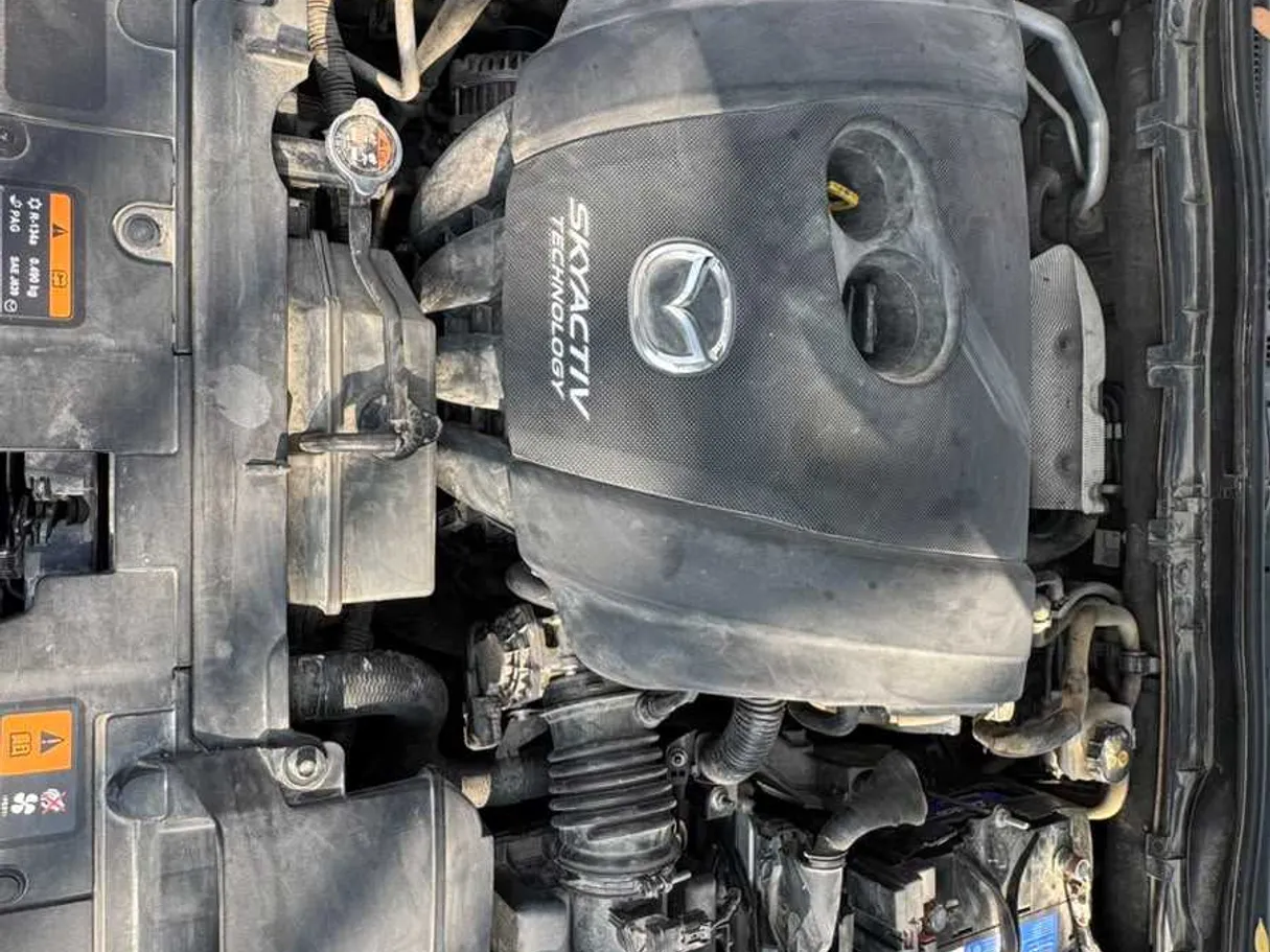 Car image 26