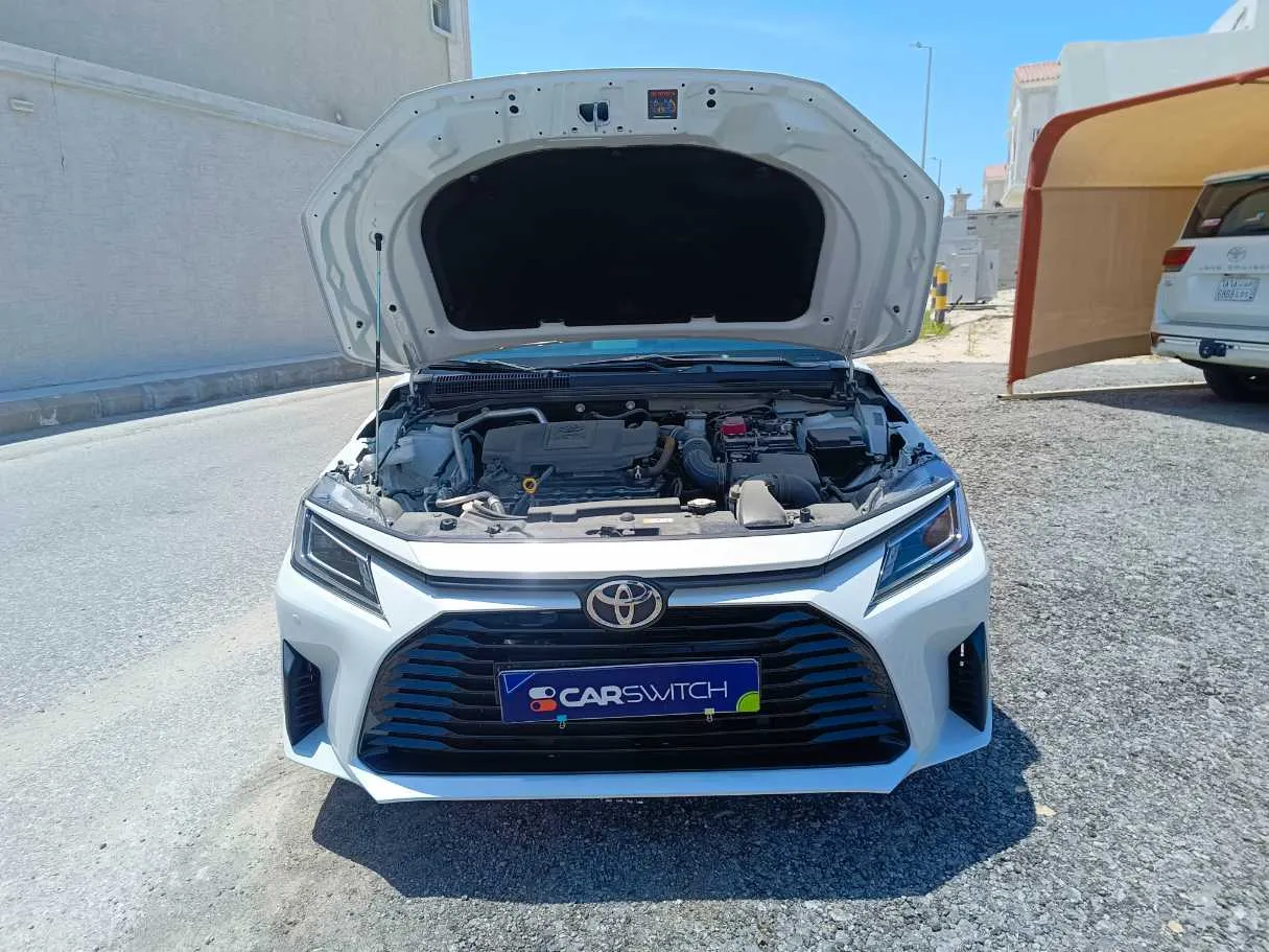 Car image 32
