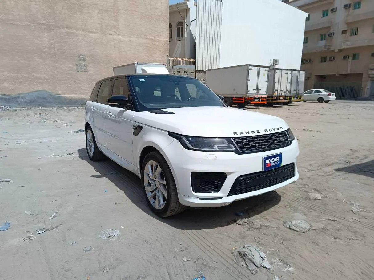 Car image 3