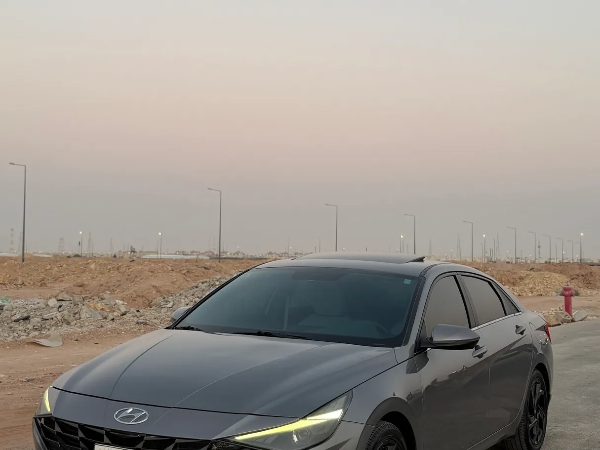 Car image 2