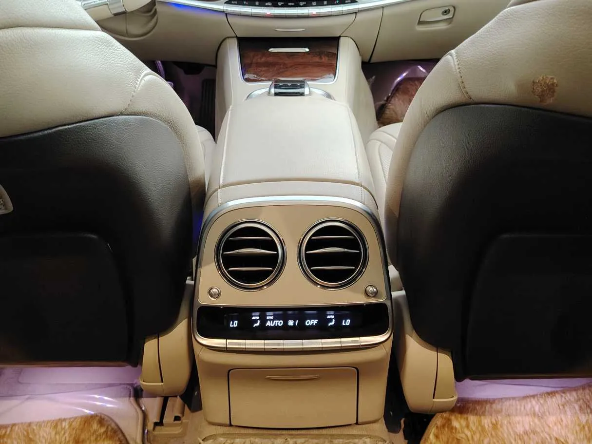 Car image 33