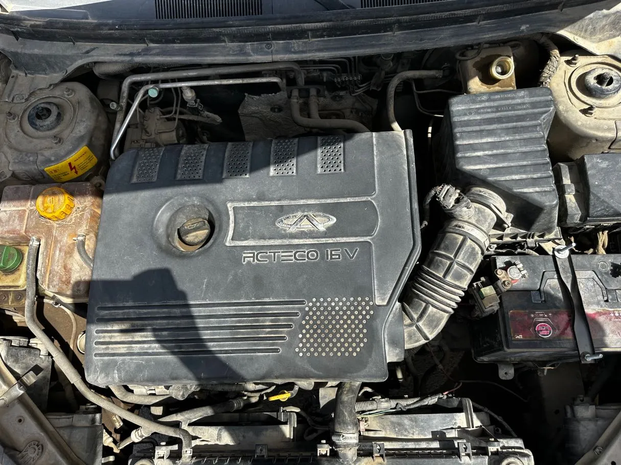 Car image 23