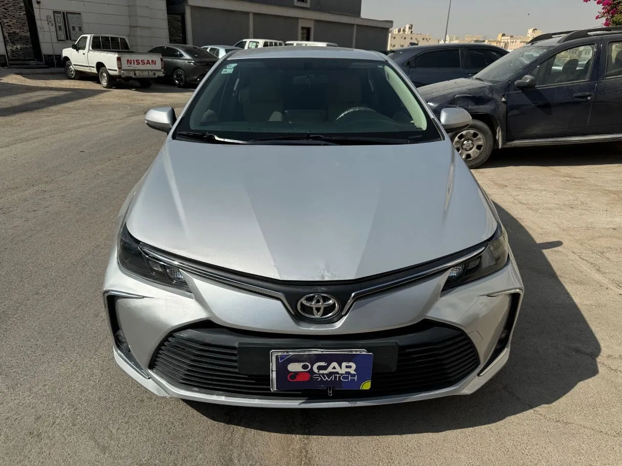 Car image 2