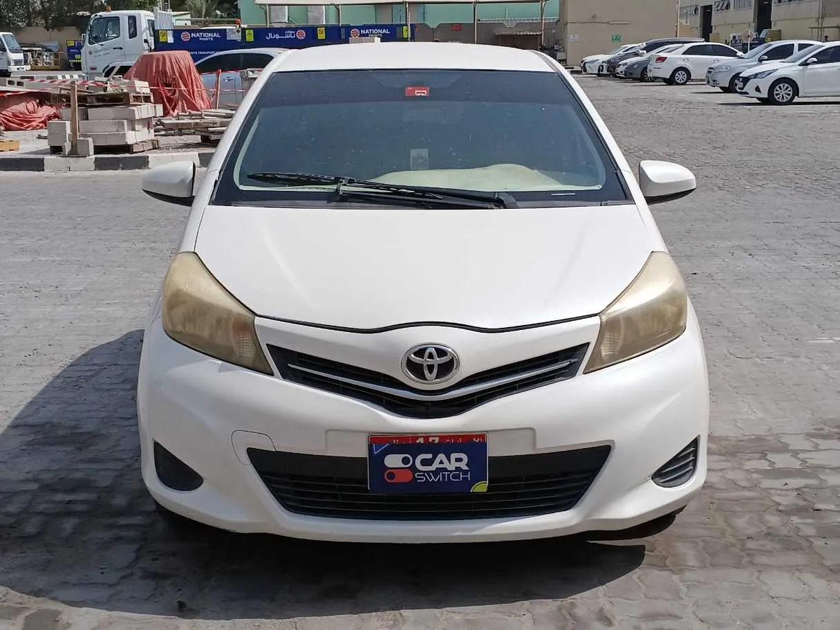 Car image 2