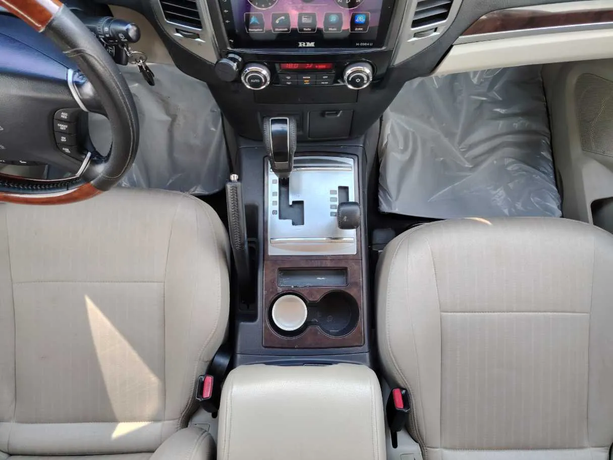 Car image 20