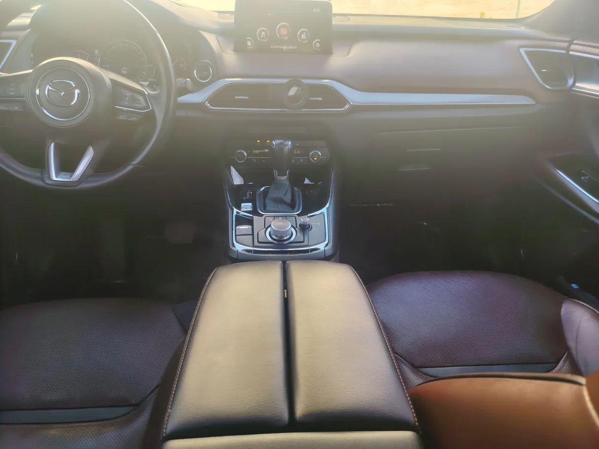 Car image 20