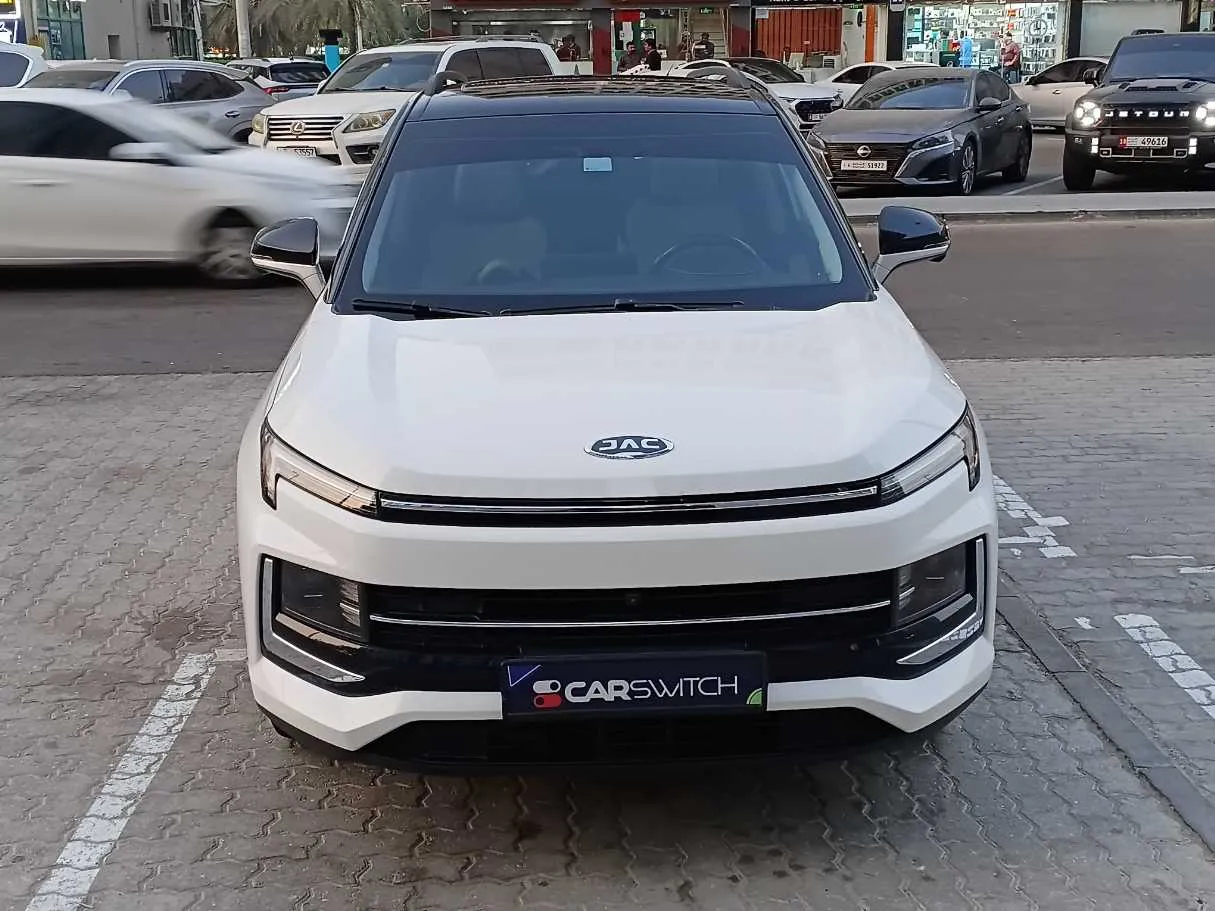 Car image 2