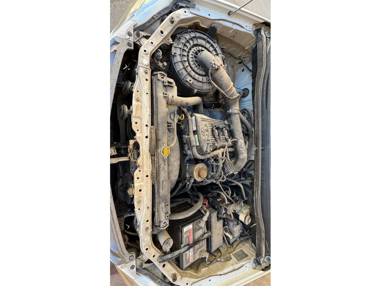 Car image 22