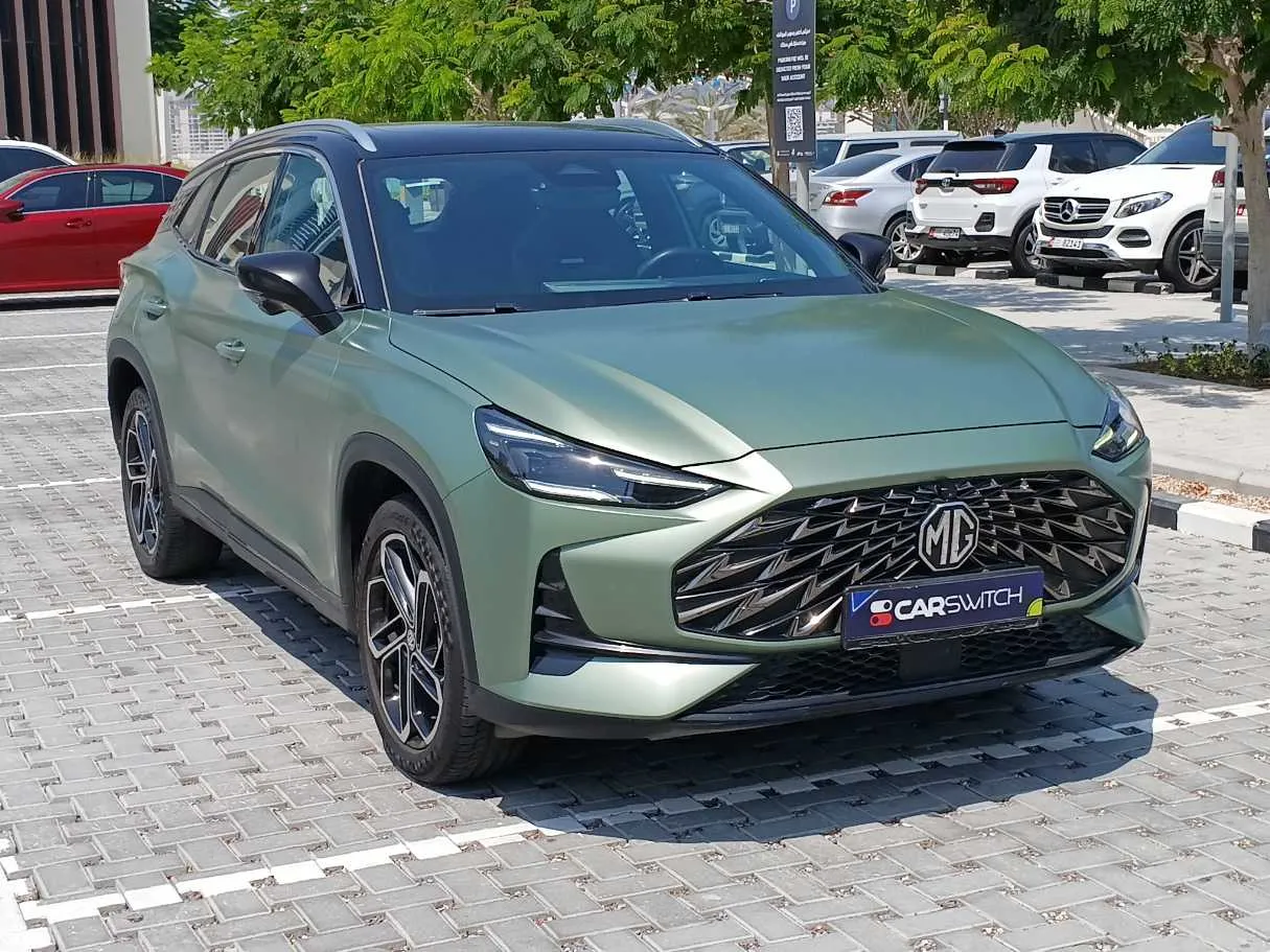 Car image 3